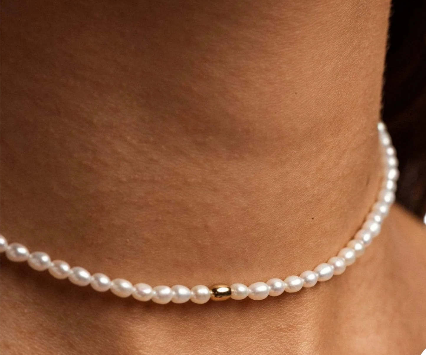 collana in oro bianco 18k e 1 fila di perla naturale australiane 34cm