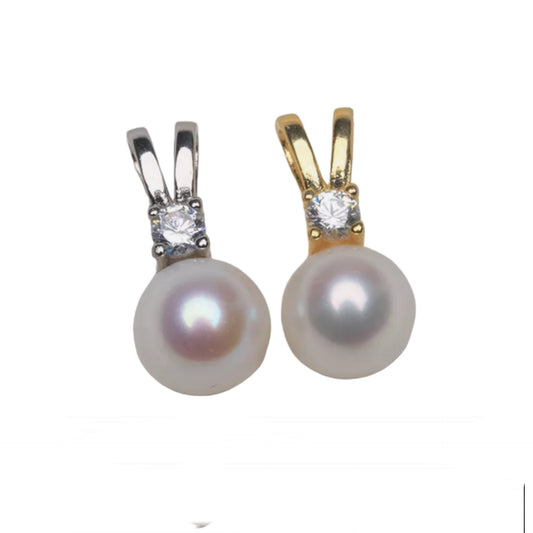 Colgante de oro con perla australiana natural y diamante natural de 0,10 ct