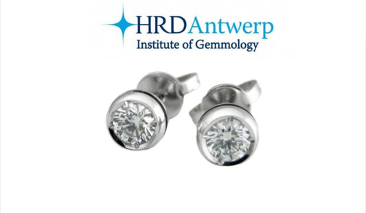 orecchini punto luce a cipollina certificato HRD in oro bianco 18k e 2 diamanti naturali 0,54 ct