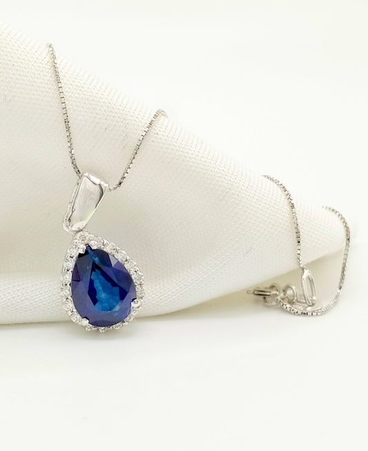 Collana in oro bianco 18k e diamanti naturali e zaffiro naturale 1.98 ct