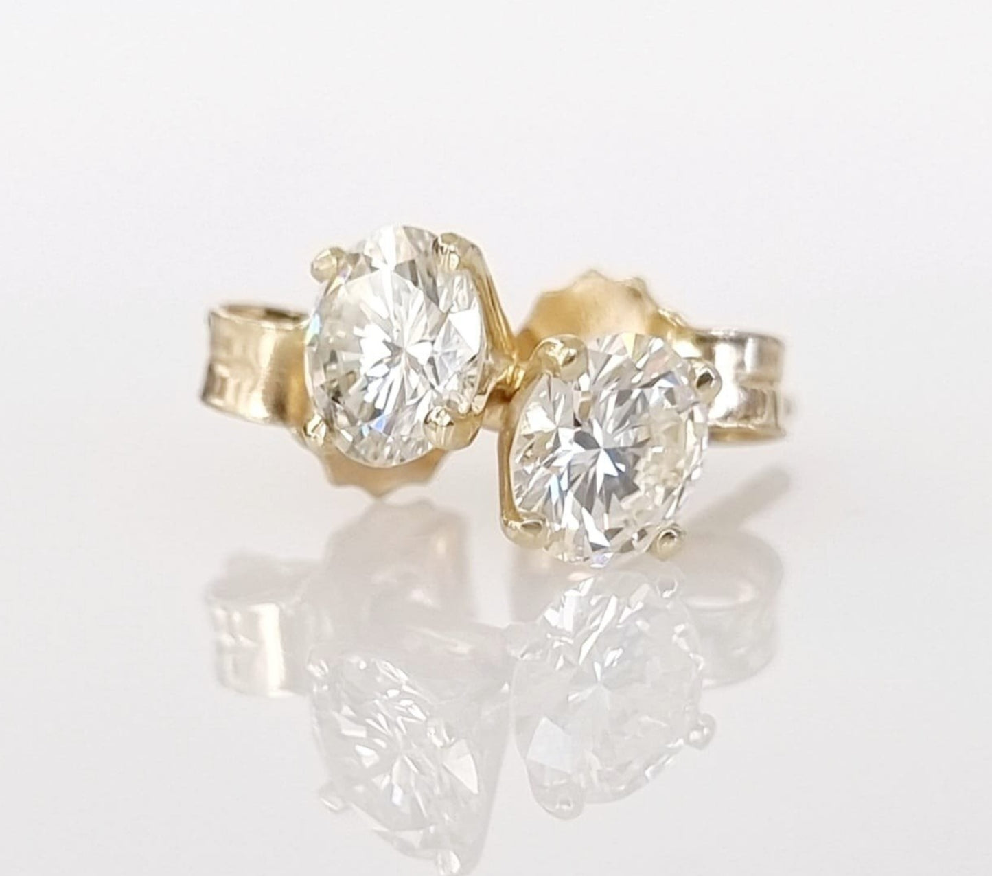Orecchini - 18 carati Oro giallo - 1.01ct. tw. Diamante (Naturale) -